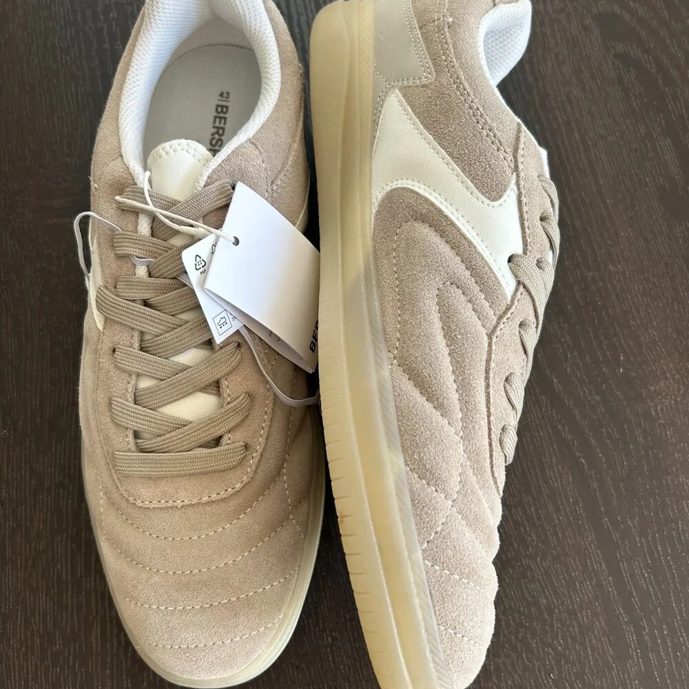 Bershka Men Sneakers Size 10 NEW - Picture 2 of 3